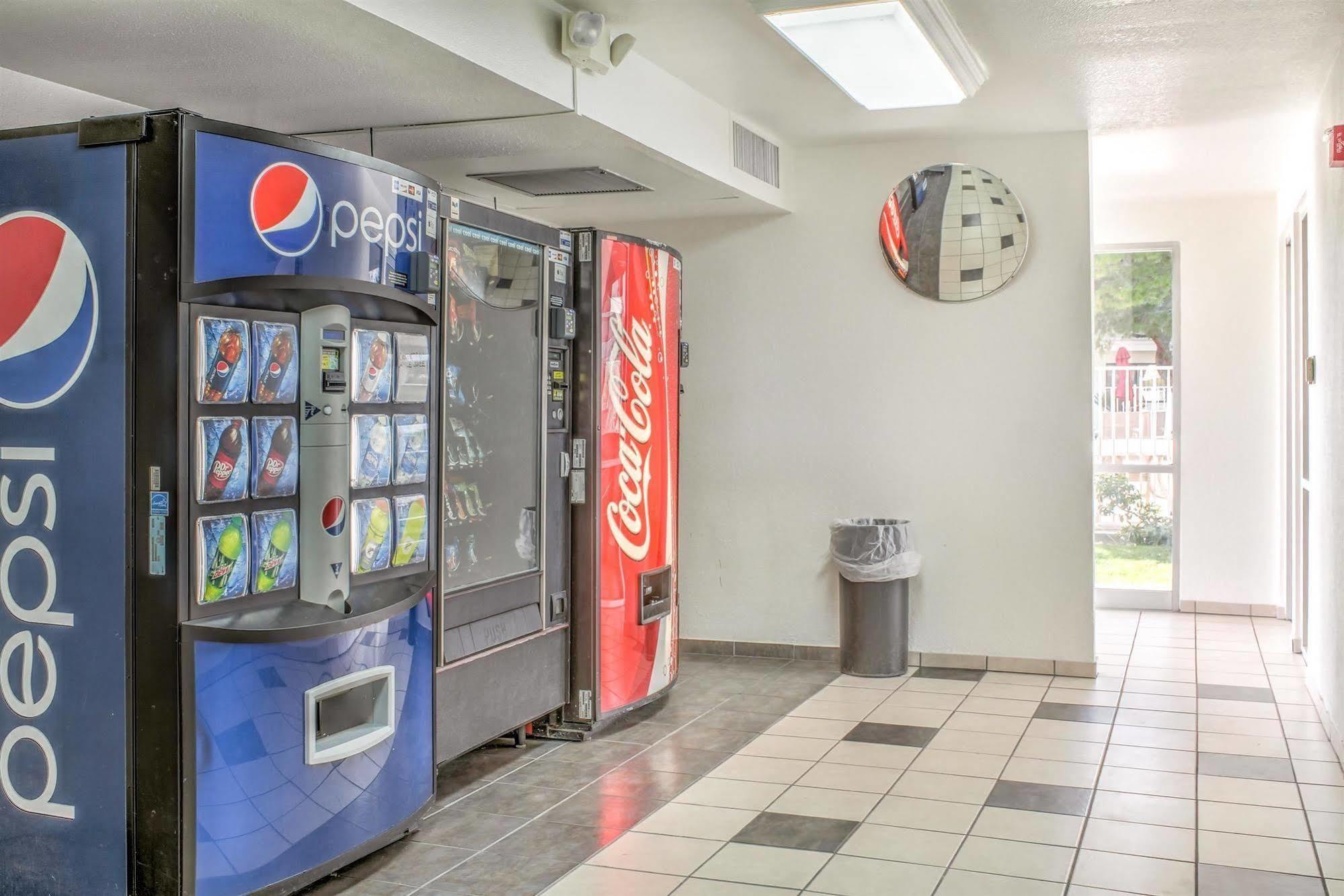 Motel 6-Mojave, Ca Экстерьер фото